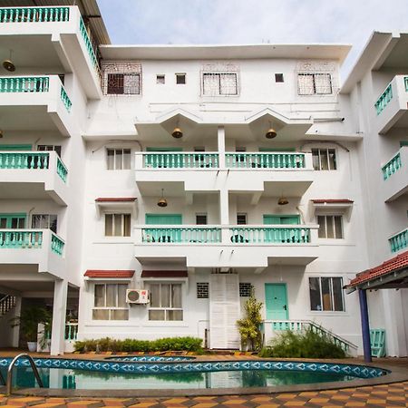 Turquoiise House Hotel Morjim Bagian luar foto